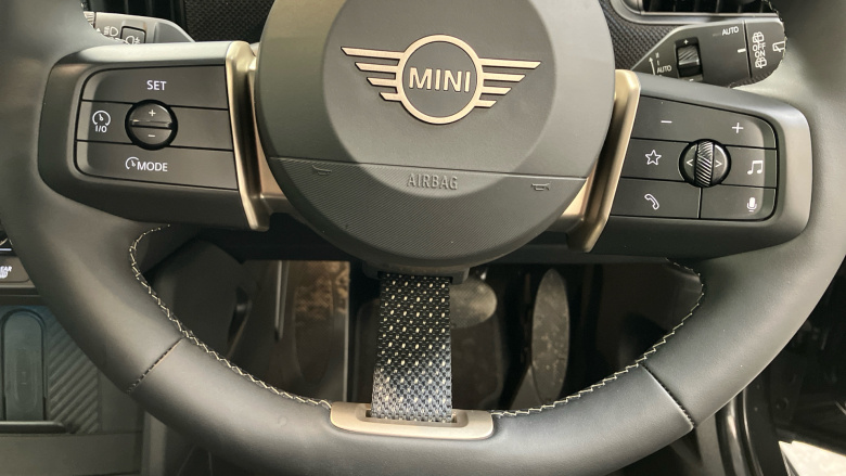 MINI Cooper 2.0 S Classic 5dr Auto Petrol Hatchback